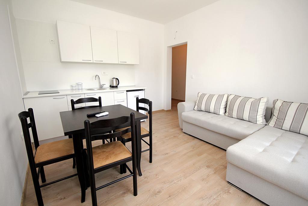 Apartmani Begovic Bar Exterior foto